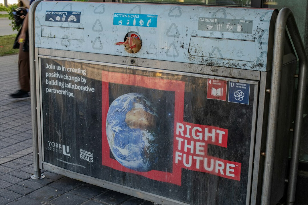 paper recycling bin